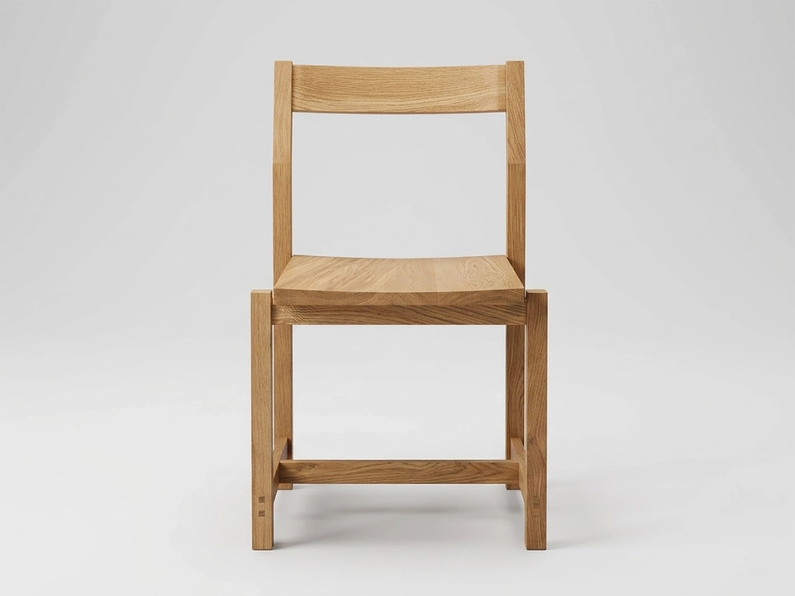 Wooden Chair — photo 1